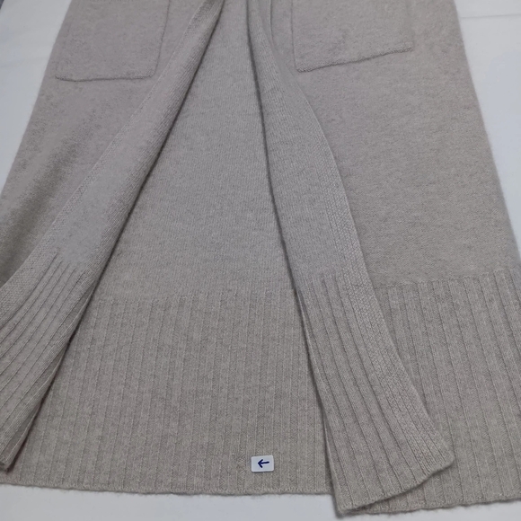 Rachel Zoe 💯 2ply Cashmere Maxi Sweater Vest. Size M - Picture 7 of 7